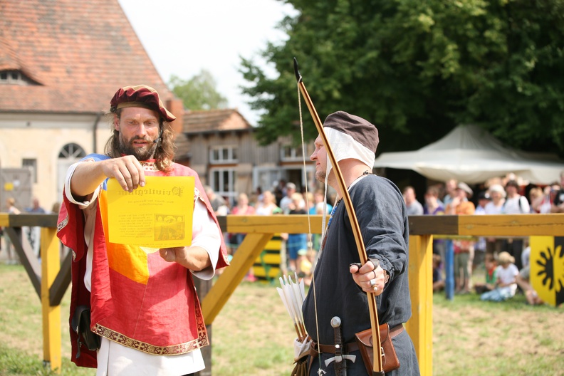 Burg-Stargard_20130810-142636_6749.jpg